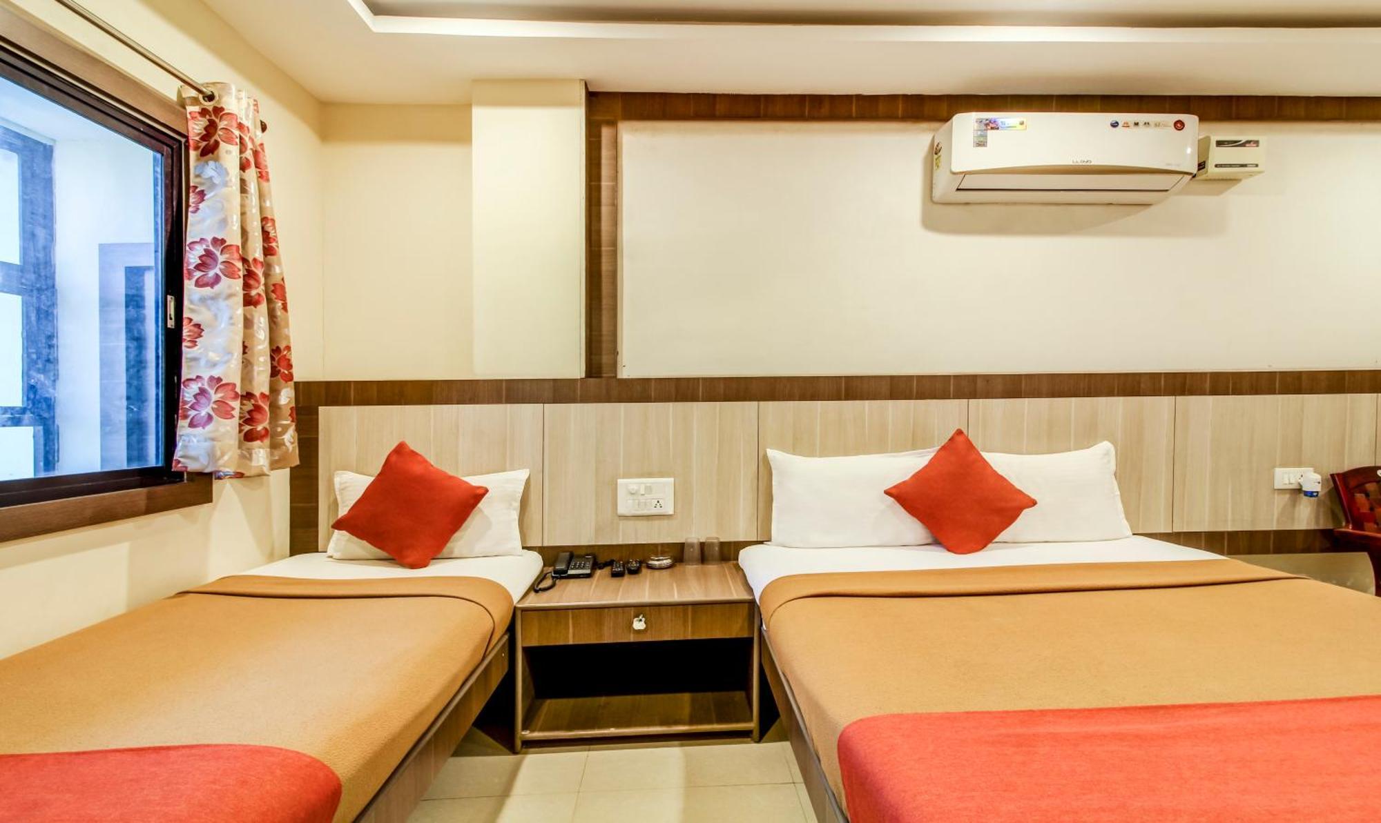 Hotel Neem Tree Hyderabad Airport شمس أباد المظهر الخارجي الصورة