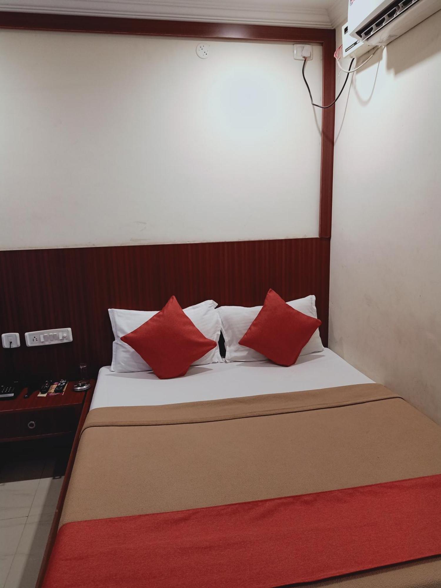 Hotel Neem Tree Hyderabad Airport شمس أباد المظهر الخارجي الصورة