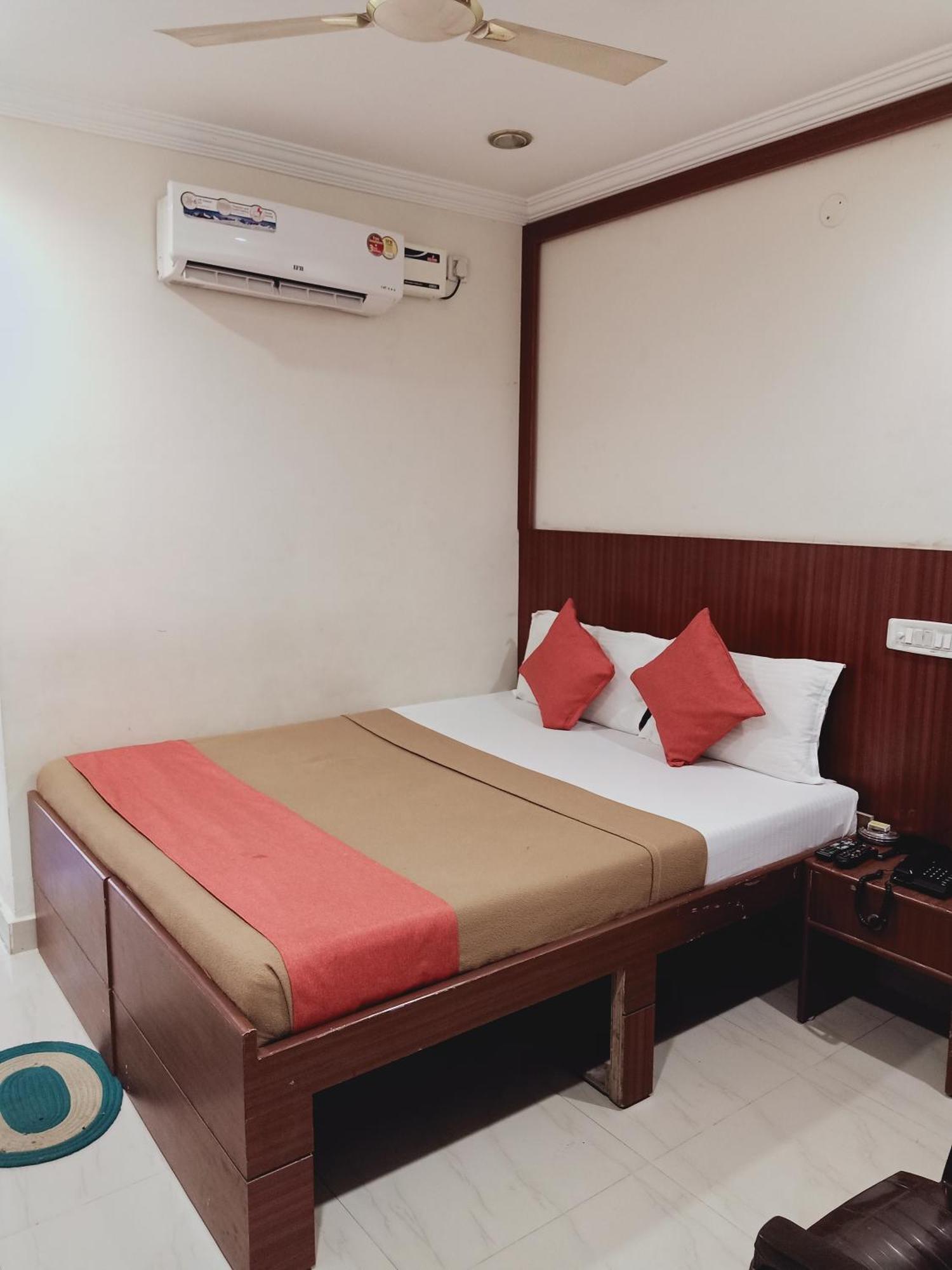 Hotel Neem Tree Hyderabad Airport شمس أباد المظهر الخارجي الصورة